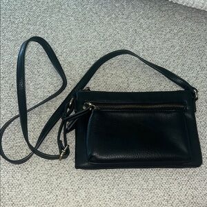 Chic Black Leather Crossbody Bag